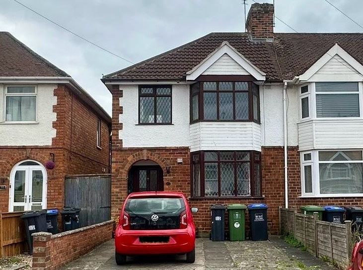 Property photo 2 of 10