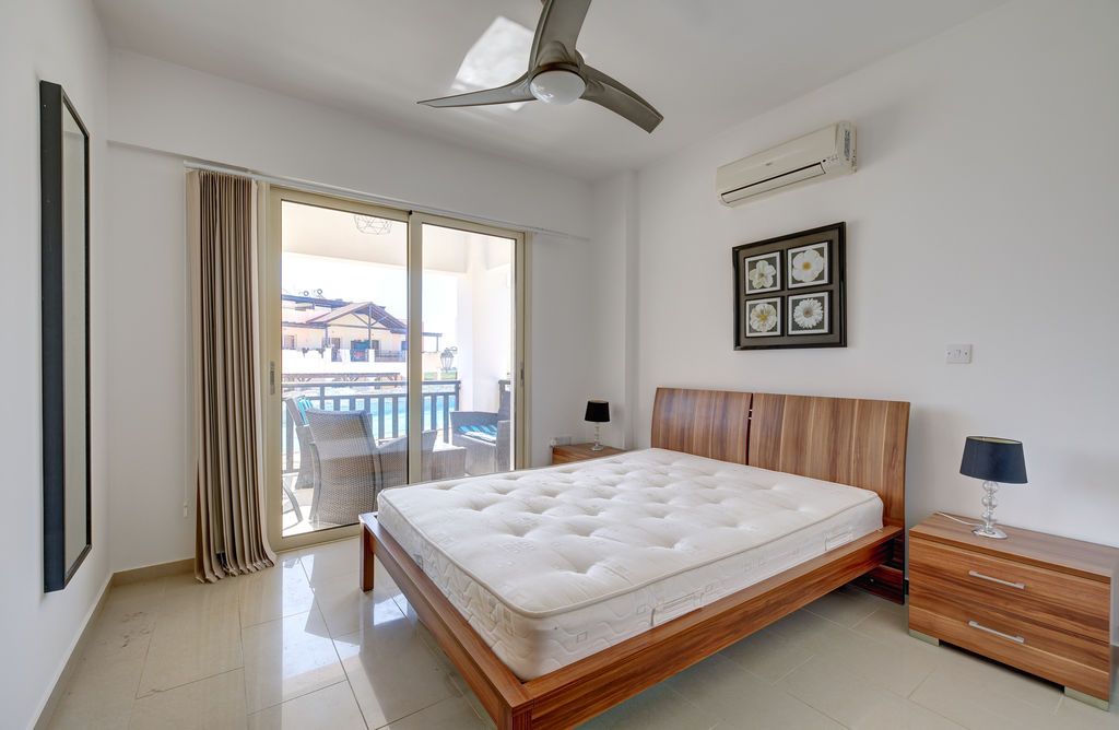 Property photo 3 of 14 Bedroom 1