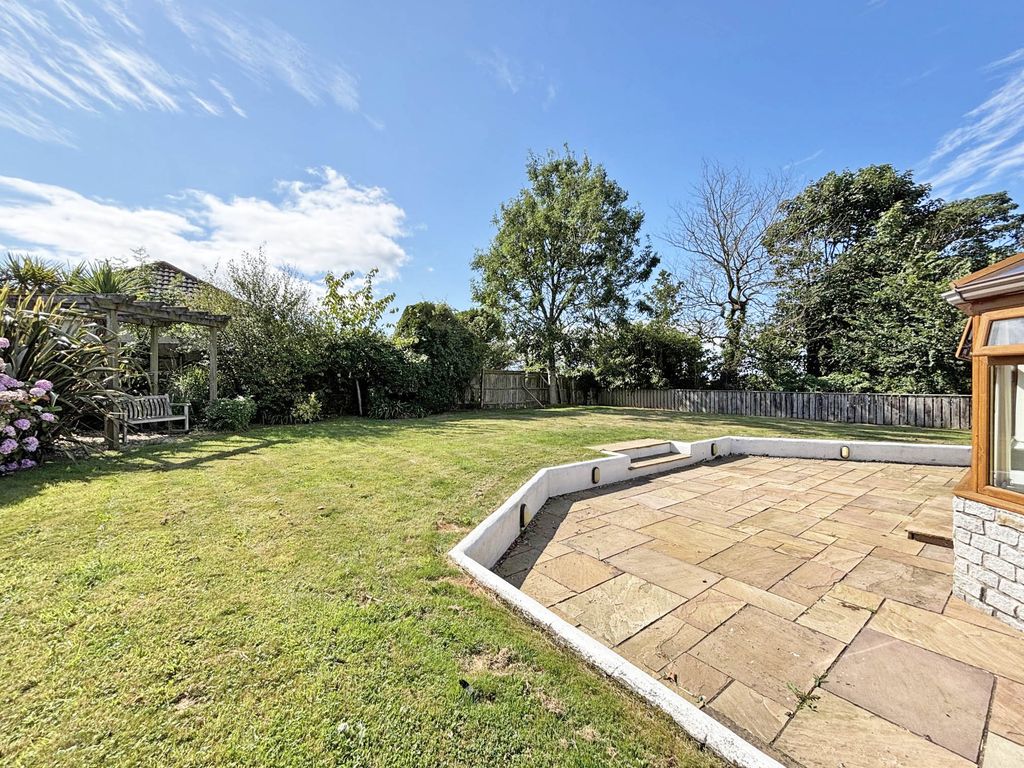 Property photo 3 of 15 Photo 3