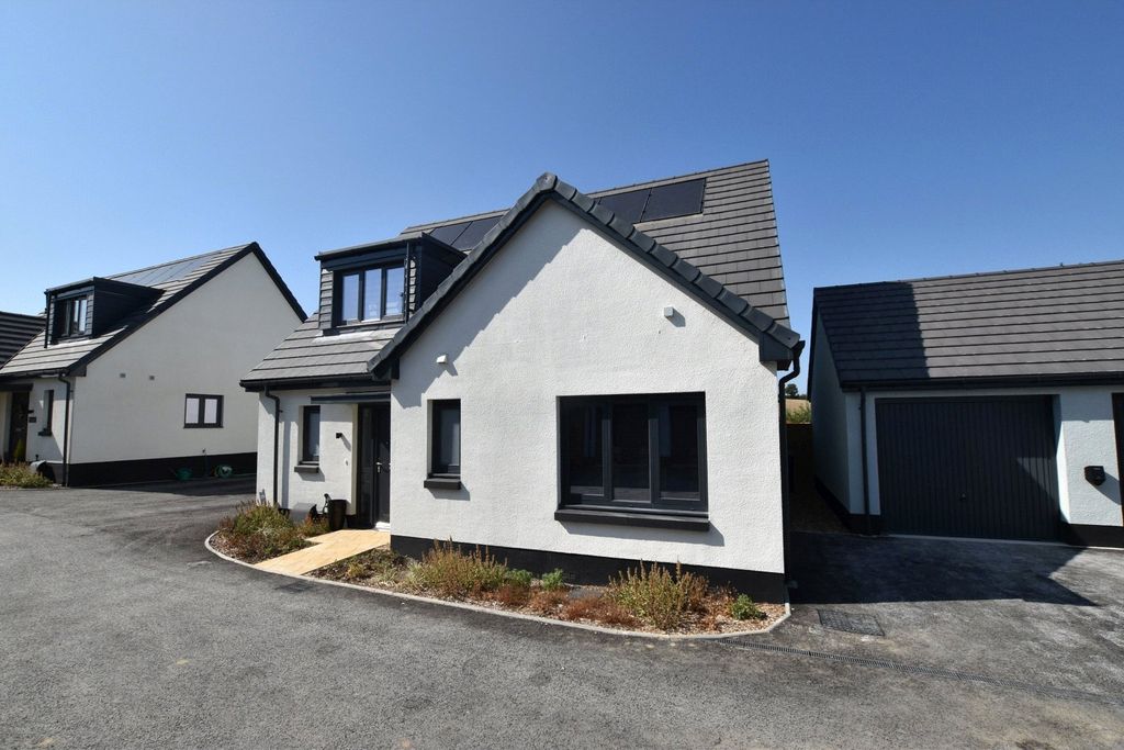 Property photo 1 of 11 Picture No. 01