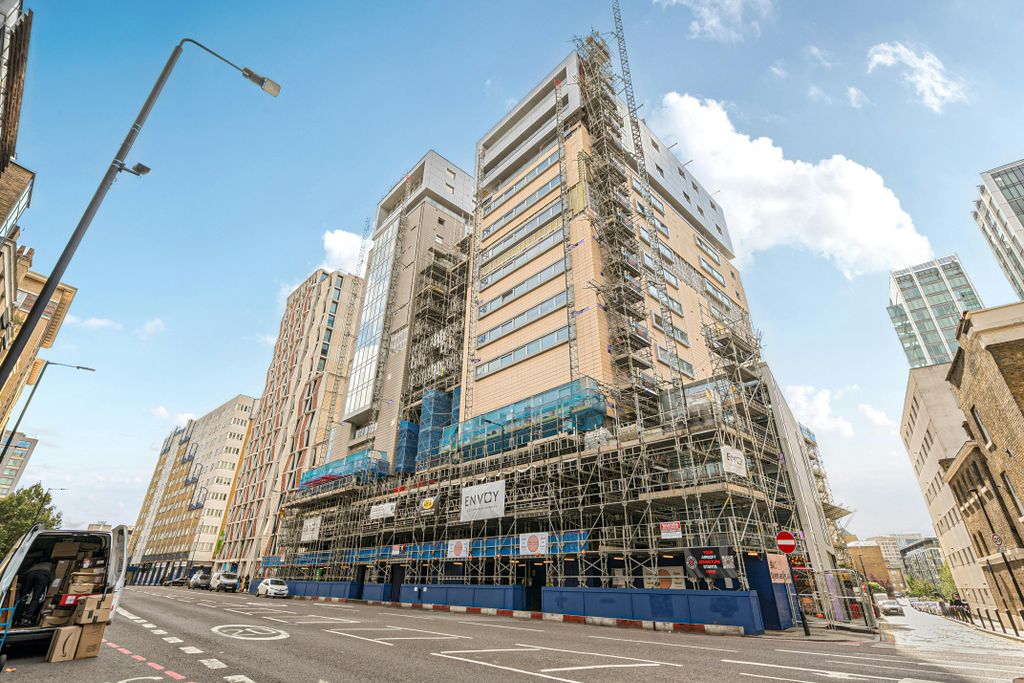 Property photo 2 of 22 1359535168d431Fa7c8Baarw1.Jpg