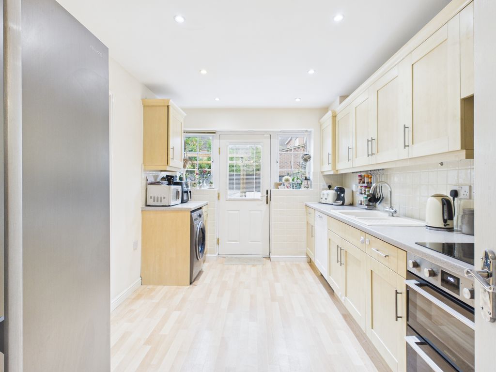 Property photo 3 of 16