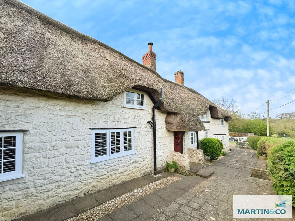 Property photo 1 of 34 Fe974A8A-Whatsapp 20Image 202025-04-22 20At 2011.2