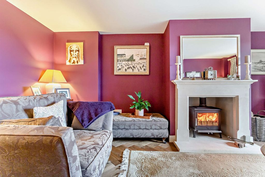 Property photo 2 of 20 Picture No. 23