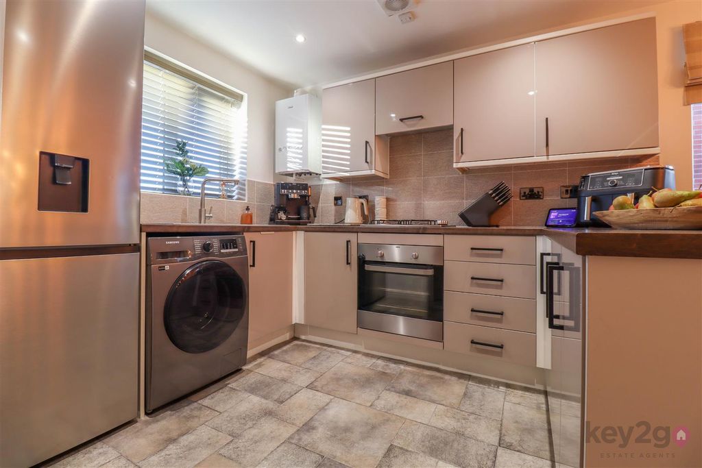 Property photo 3 of 18 Img_6015.Jpg