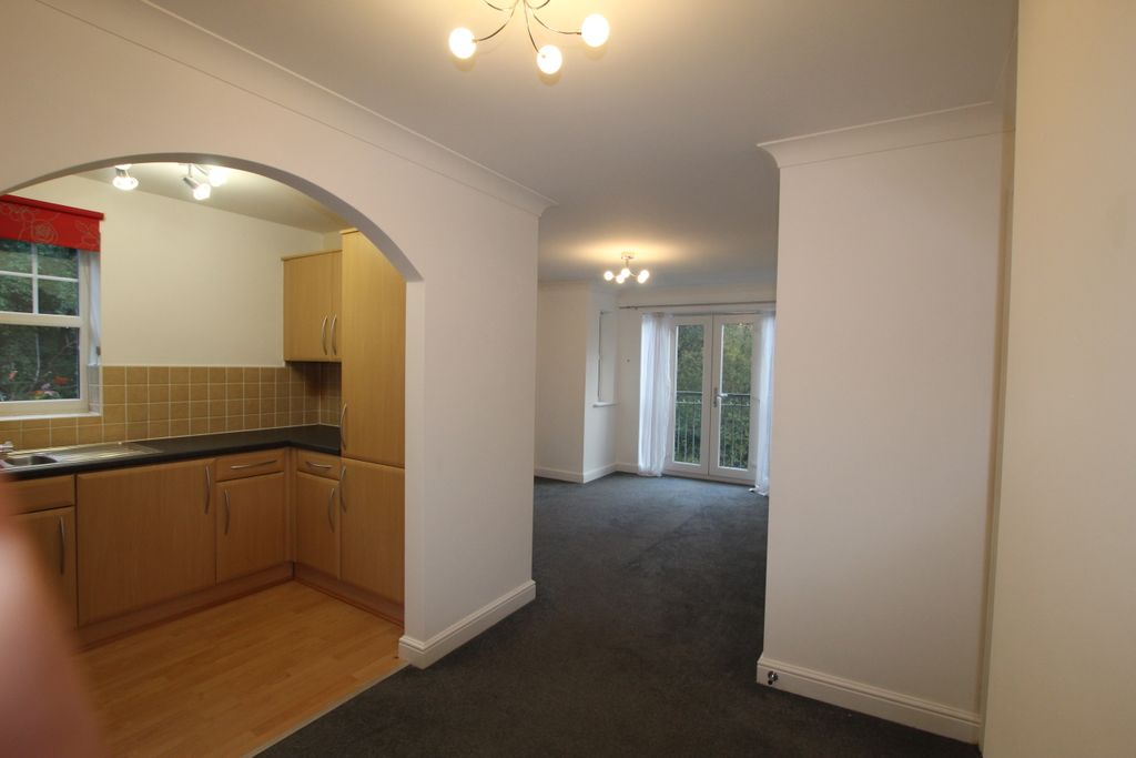 Property photo 2 of 11 Img_5019