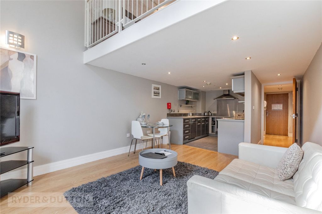 Property photo 3 of 16 Living Room