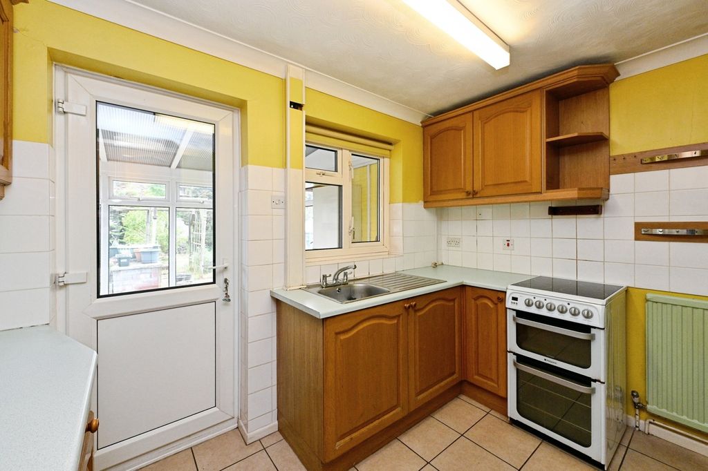 Property photo 3 of 17 Photo