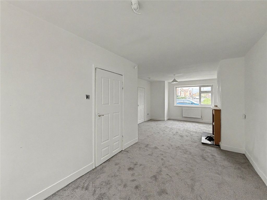 Property photo 2 of 11 Picture No. 03