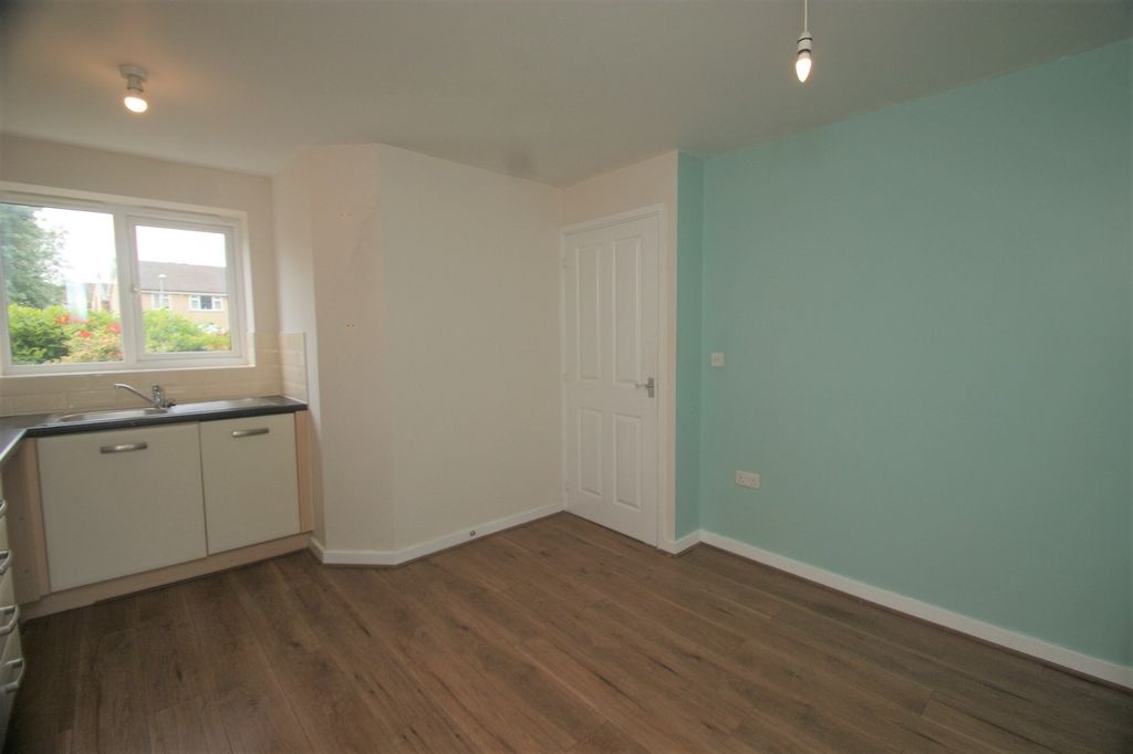 Property photo 3 of 13 0 General