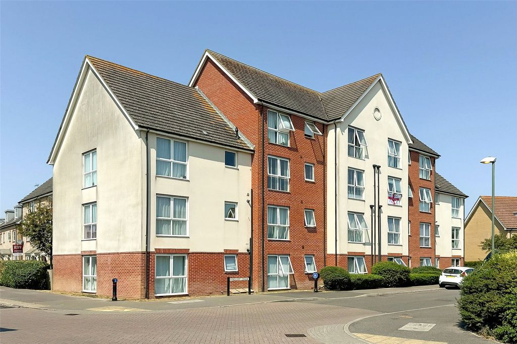 2 bed flat for saleHollist Court, 1 Hollist Chase, Littlehampton BN17