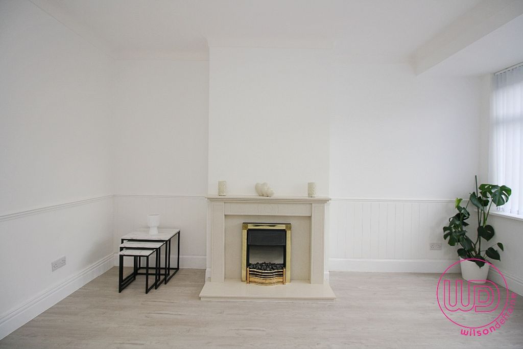 Property photo 2 of 26