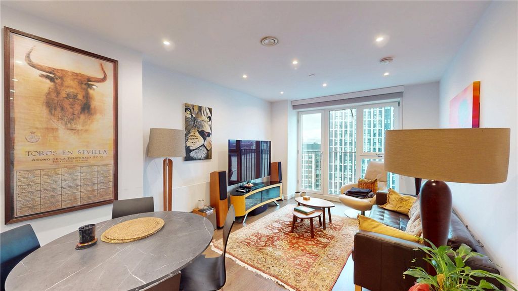 Property photo 2 of 21 Picture No. 06