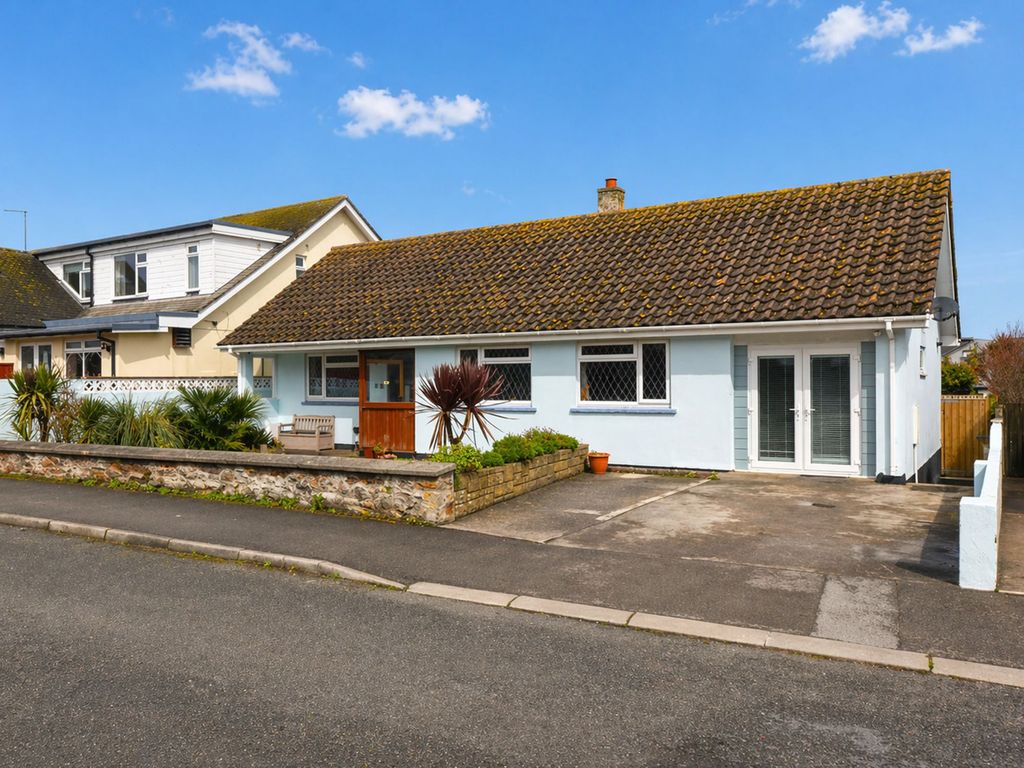 Property photo 1 of 22 External