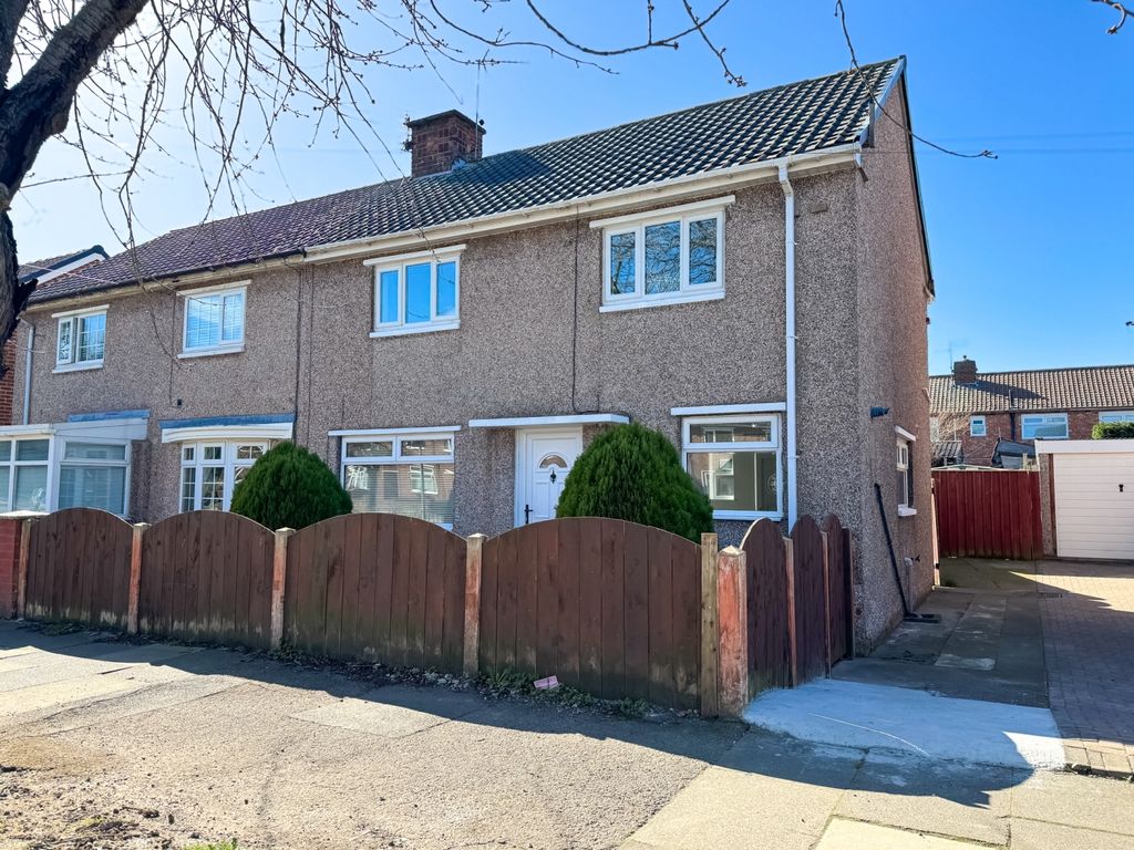 Property photo 1 of 19 Overdale Ewemove Middlesbrough-18