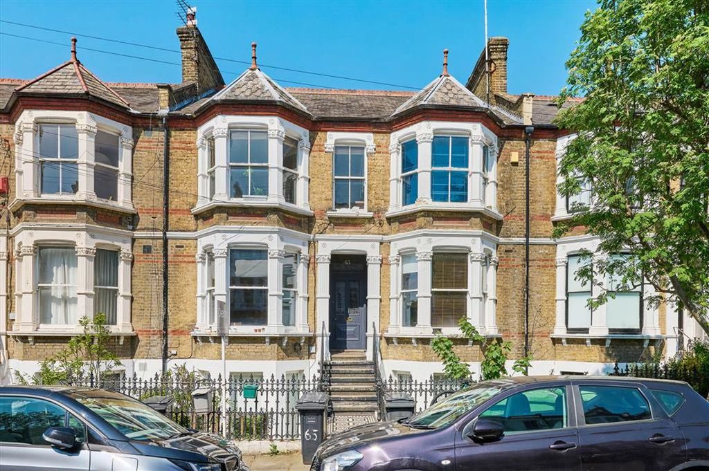 Property photo 1 of 7