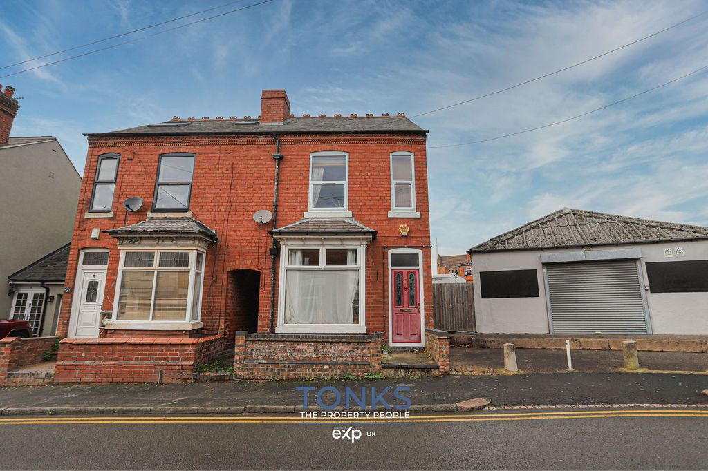 Property photo 1 of 22