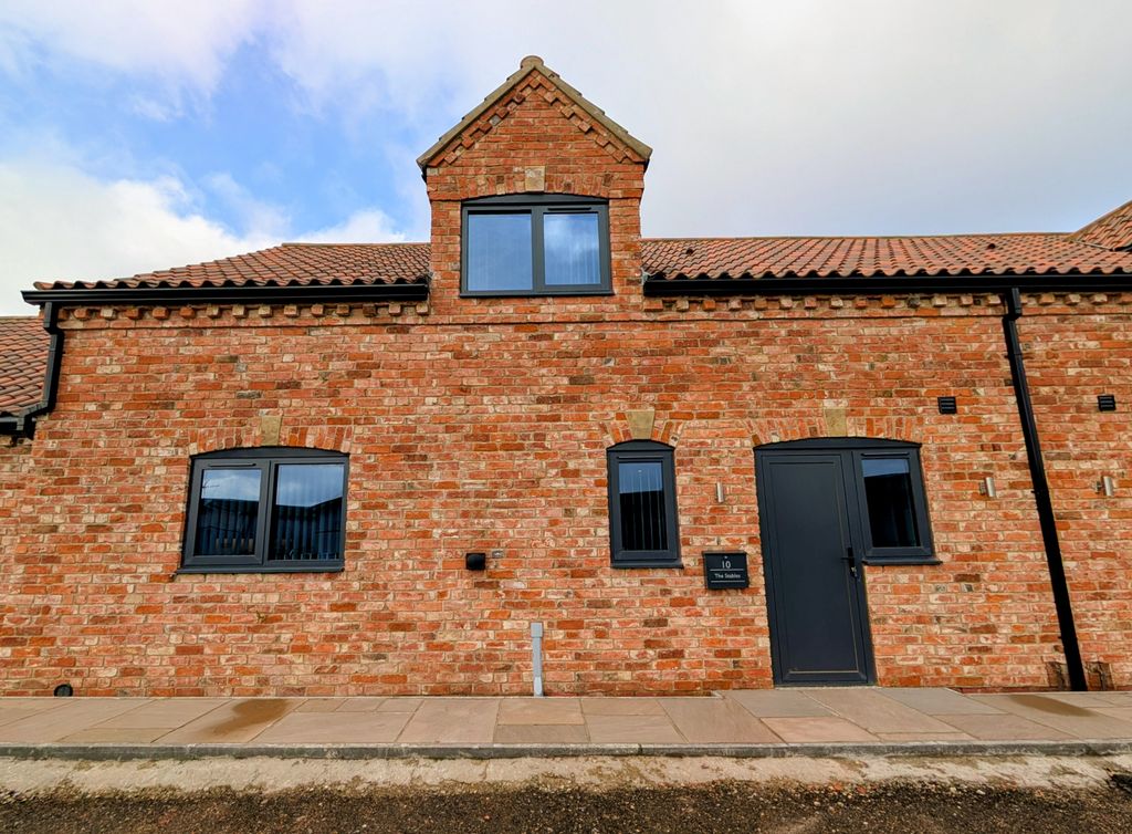 Property photo 1 of 12 View