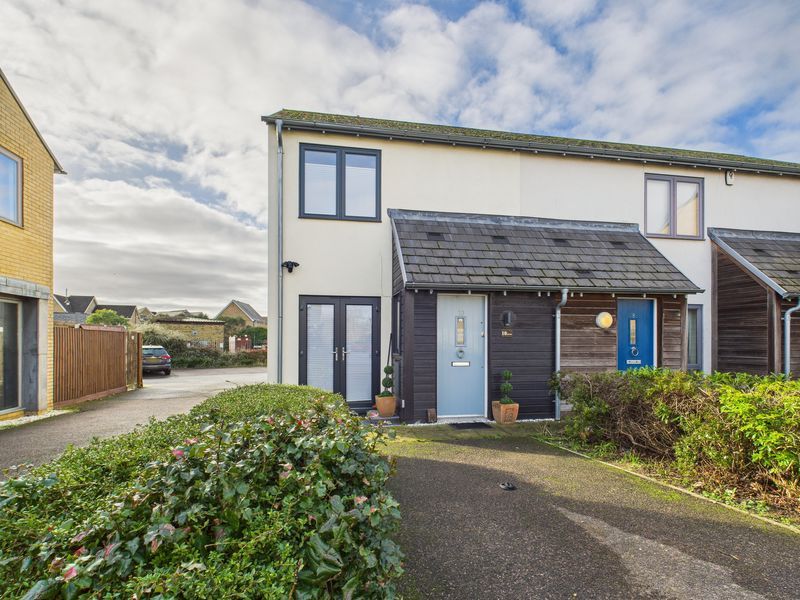 Property photo 1 of 8 Photo 9