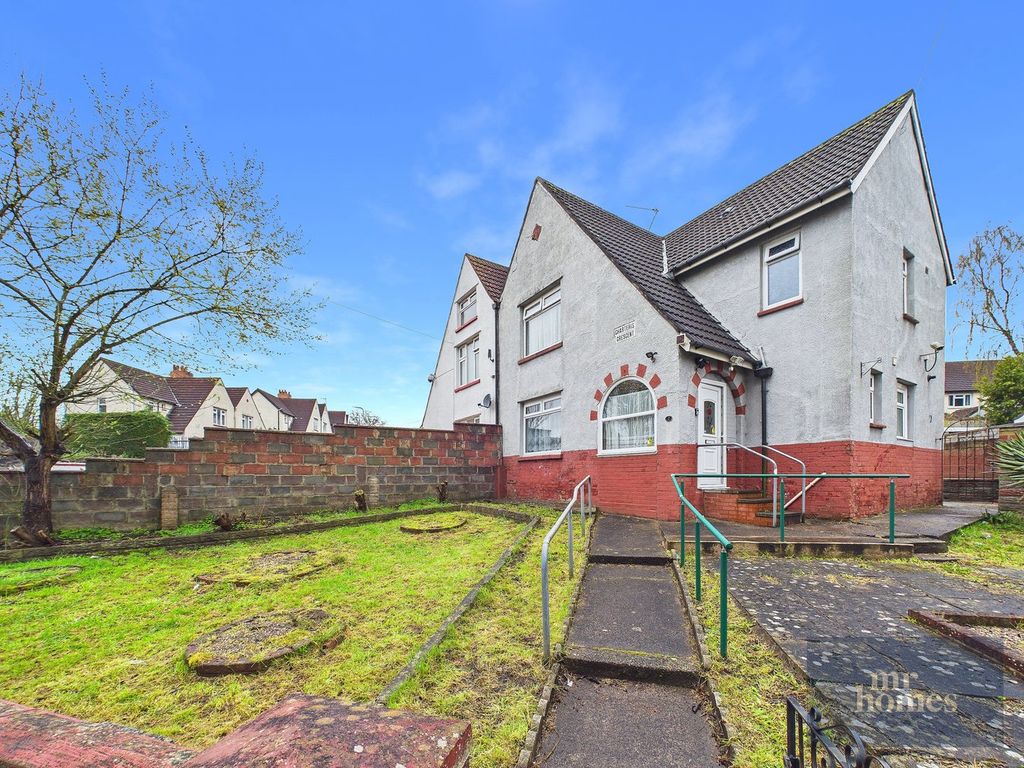 Property photo 1 of 44