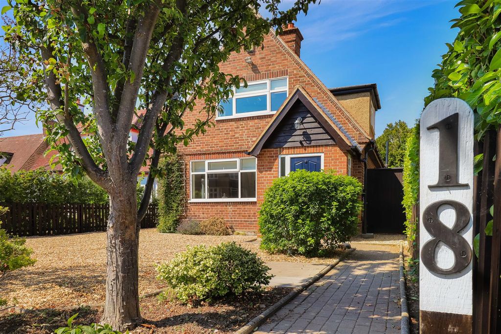 Property photo 1 of 37 Img (35).Jpg