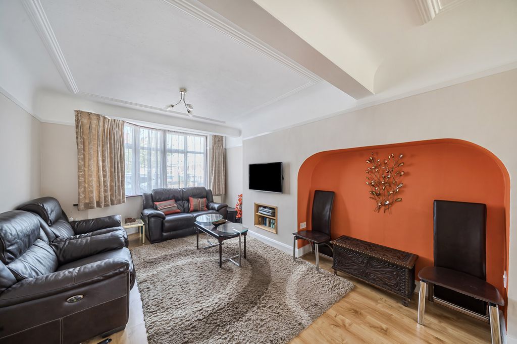Property photo 2 of 17 1345604-16-68B999...