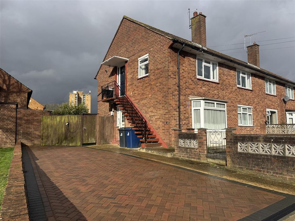 Property photo 1 of 12 Main Picture