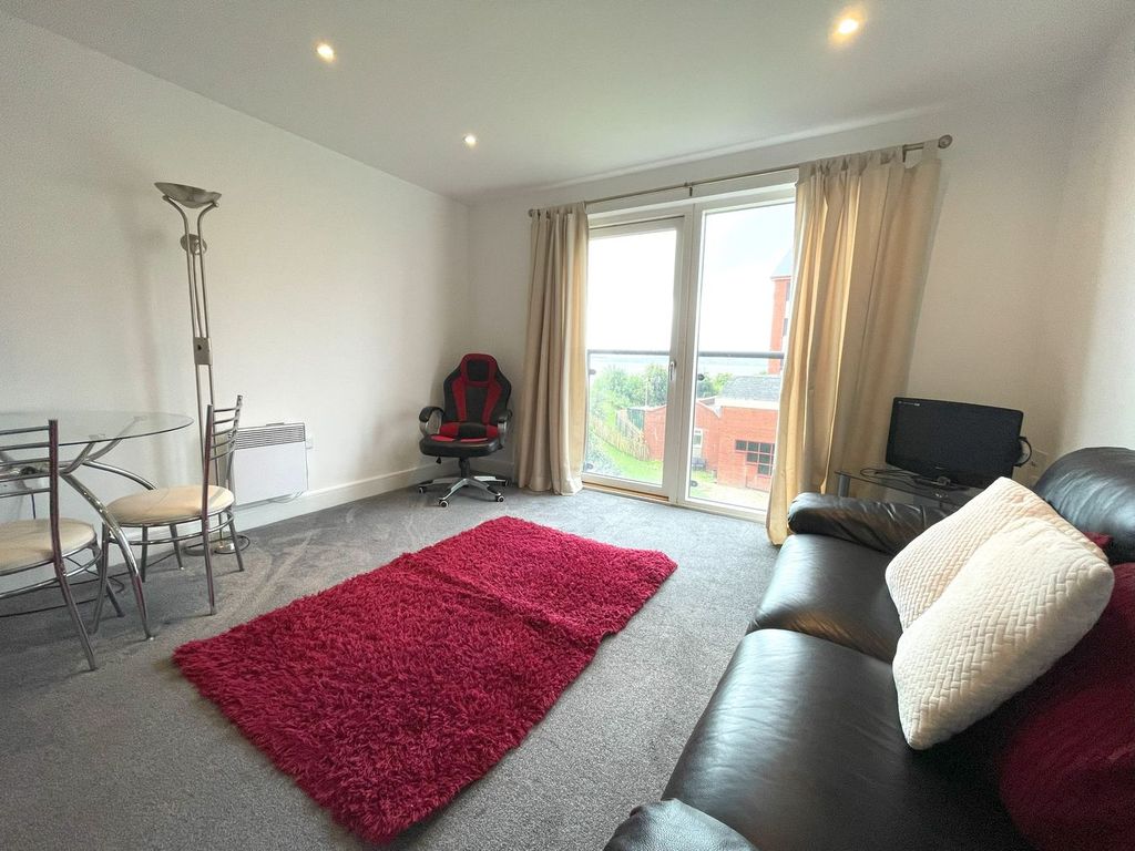 Property photo 3 of 7