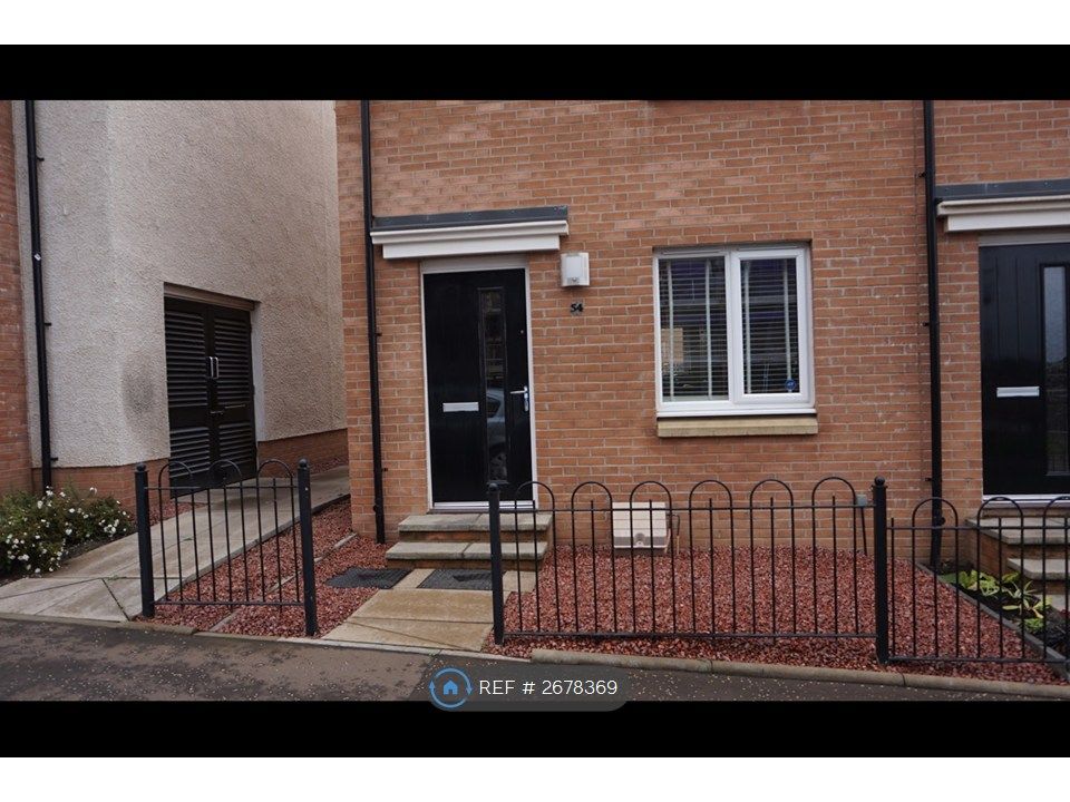 Property photo 2 of 26