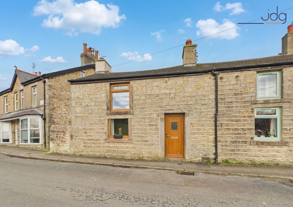 Property photo 1 of 18 Welcome To Damside