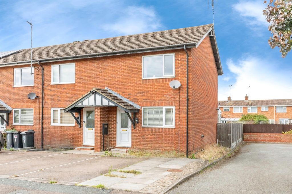 Property photo 1 of 8