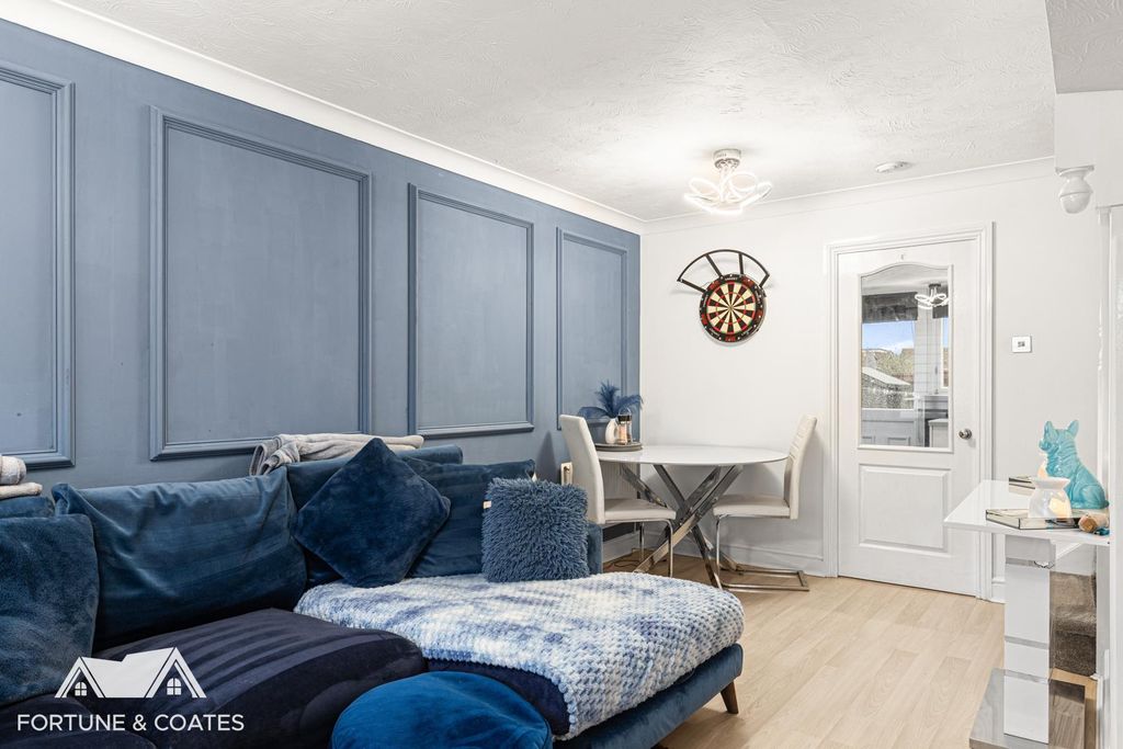 Property photo 3 of 20 Margheritaroad_1.Jpg