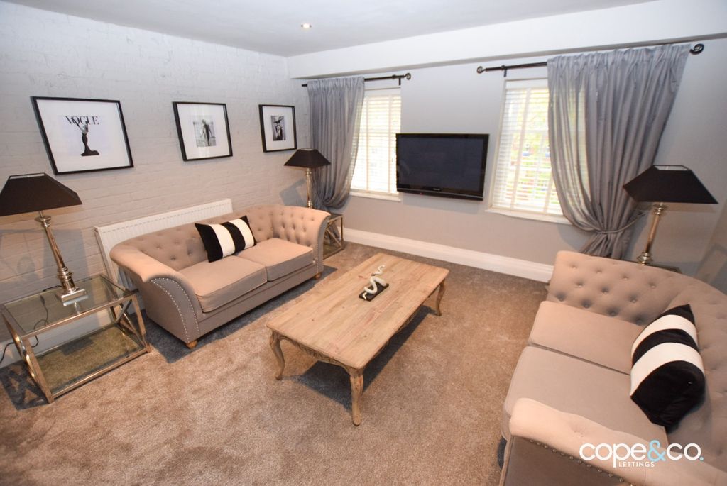 Property photo 3 of 9 1398443