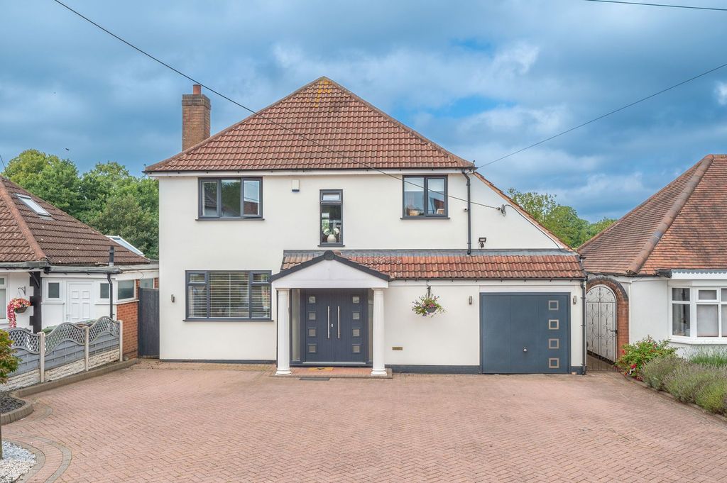 Property photo 1 of 31