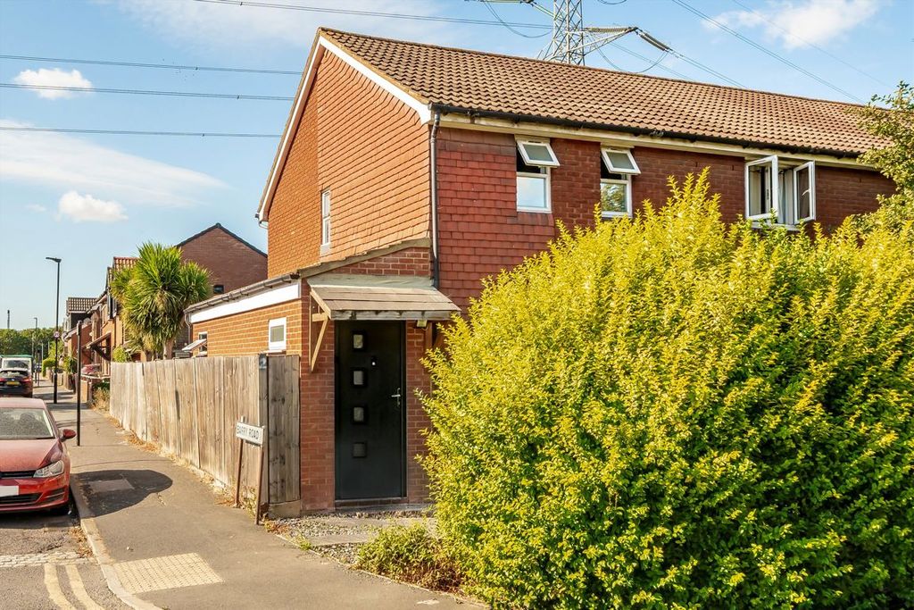 Property photo 1 of 7