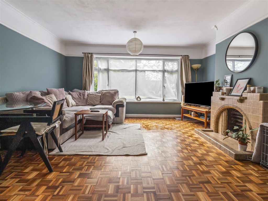 Property photo 2 of 18 3 Orchard House-002.Jpg