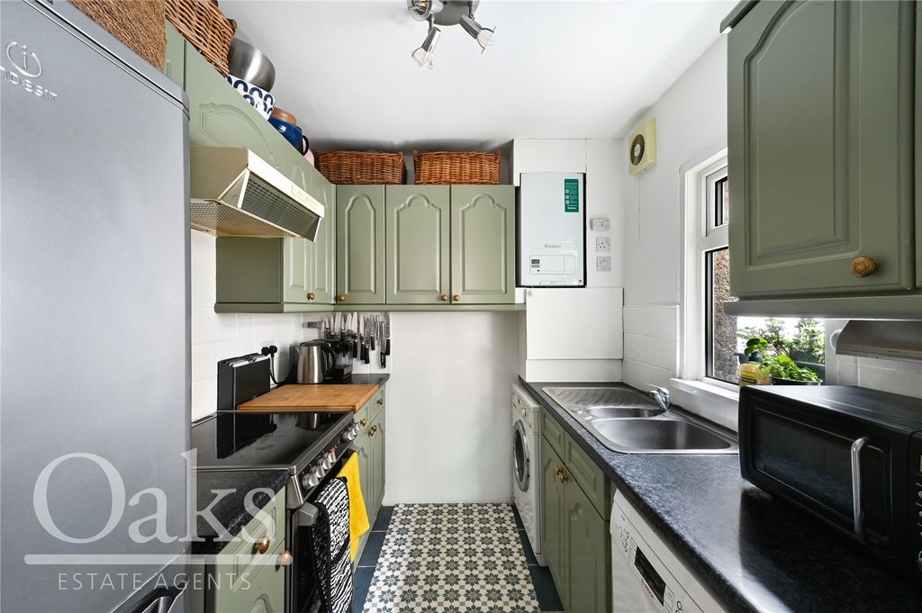 Property photo 3 of 15 Picture No. 24