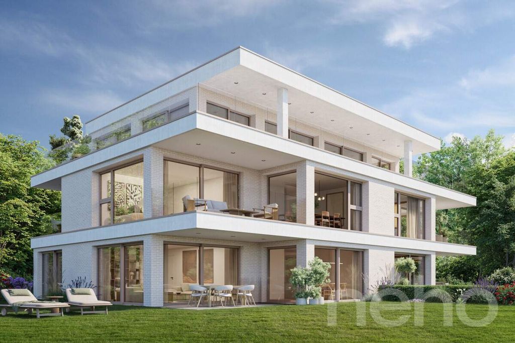 Property photo 2 of 9