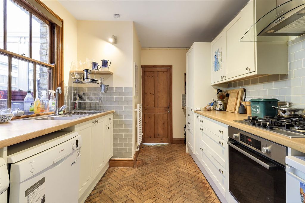 Property photo 2 of 23 Img (14).Jpg