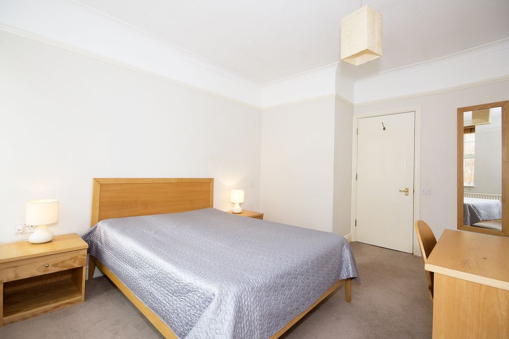 Property photo 2 of 7 Image (105)