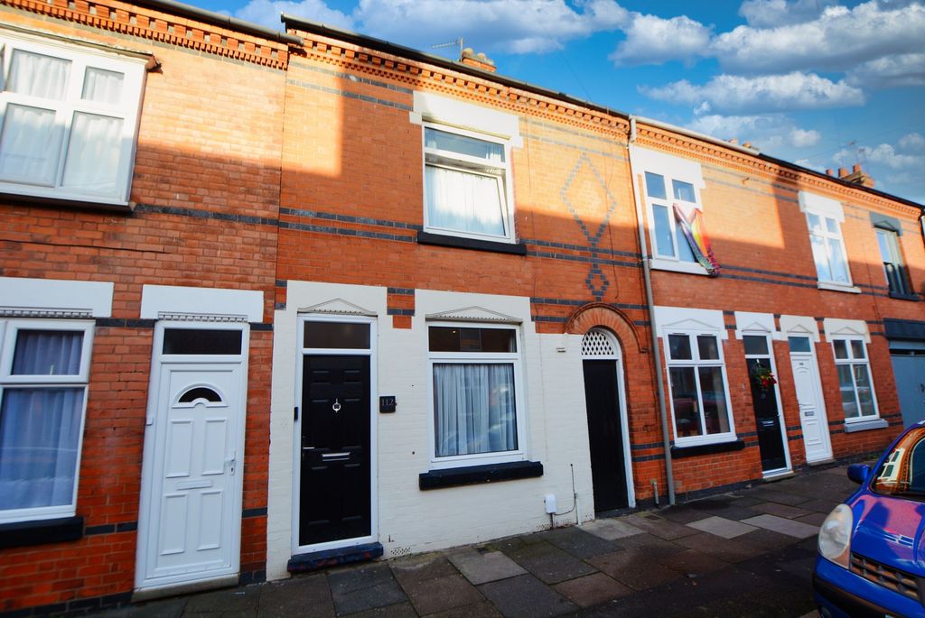 Property photo 1 of 18