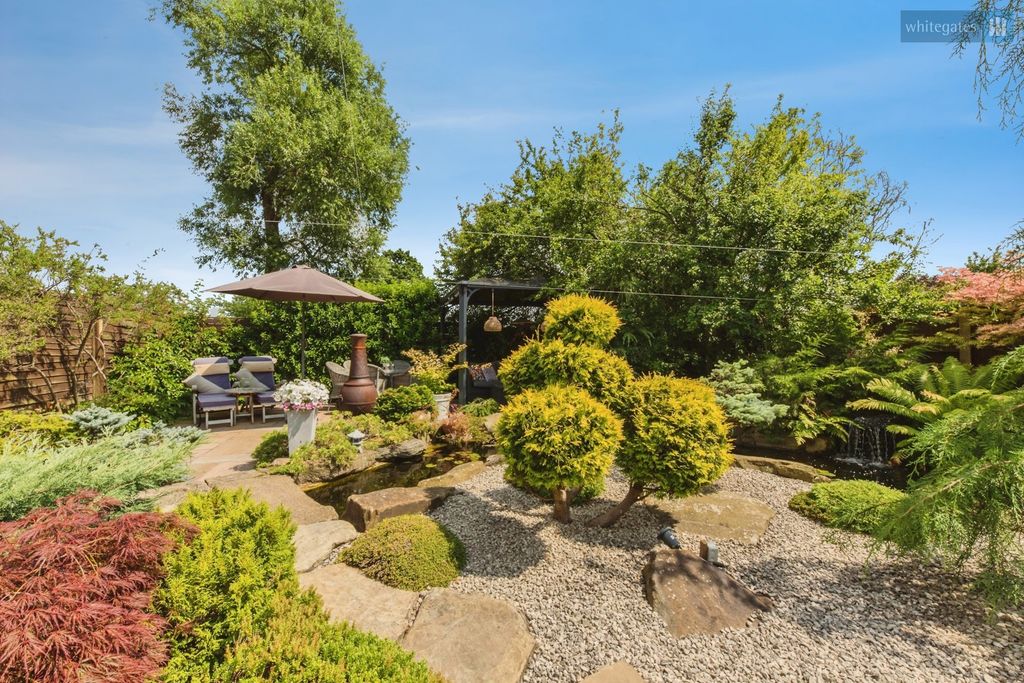 Property photo 2 of 36 Pbox-Img.Jpg