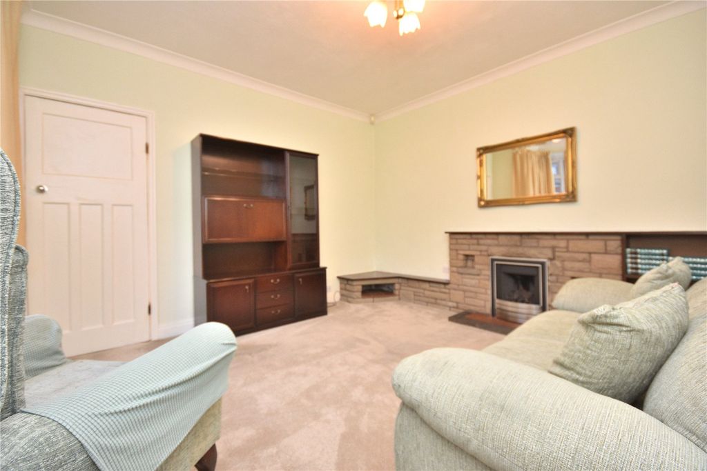 Property photo 2 of 15 Picture No. 09