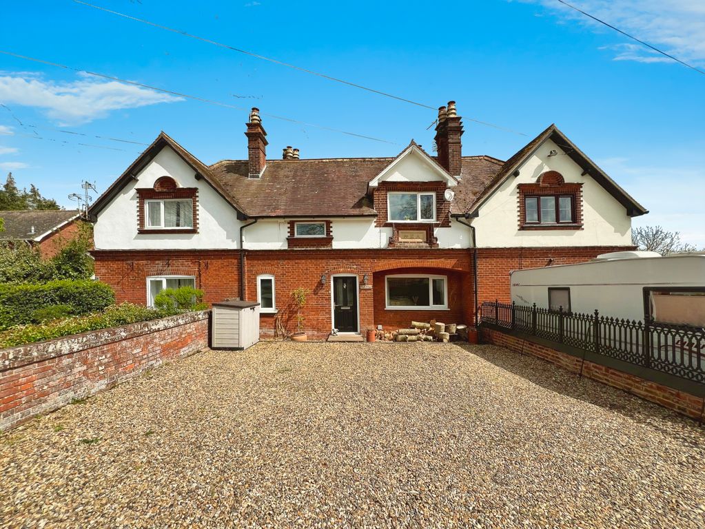 Property photo 1 of 18