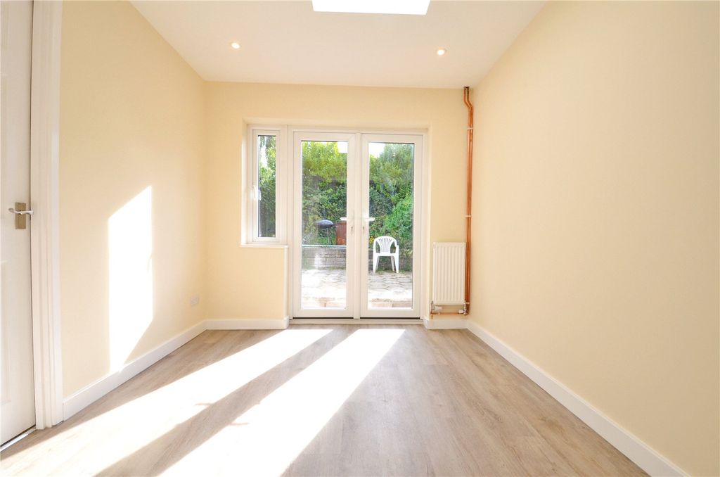 Property photo 1 of 12 Picture No. 05