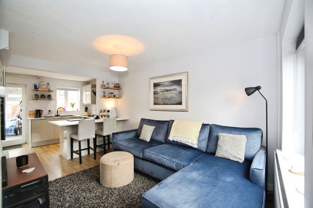 Property photo 2 of 15