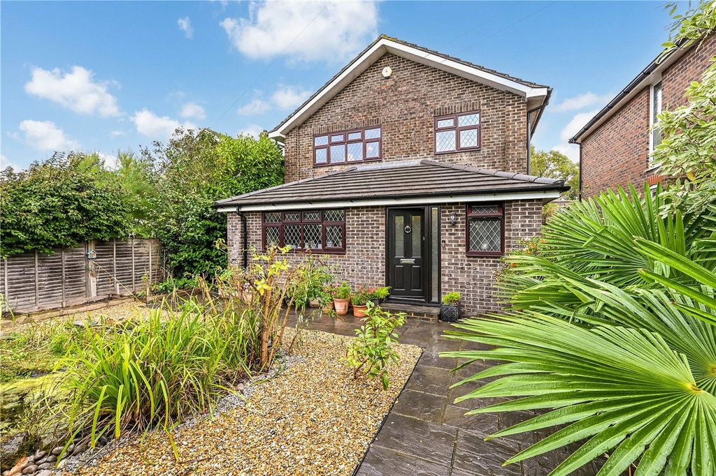 Property photo 1 of 18 Picture No. 05