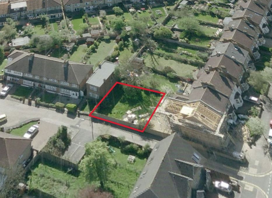 Property photo 2 of 3 3228681