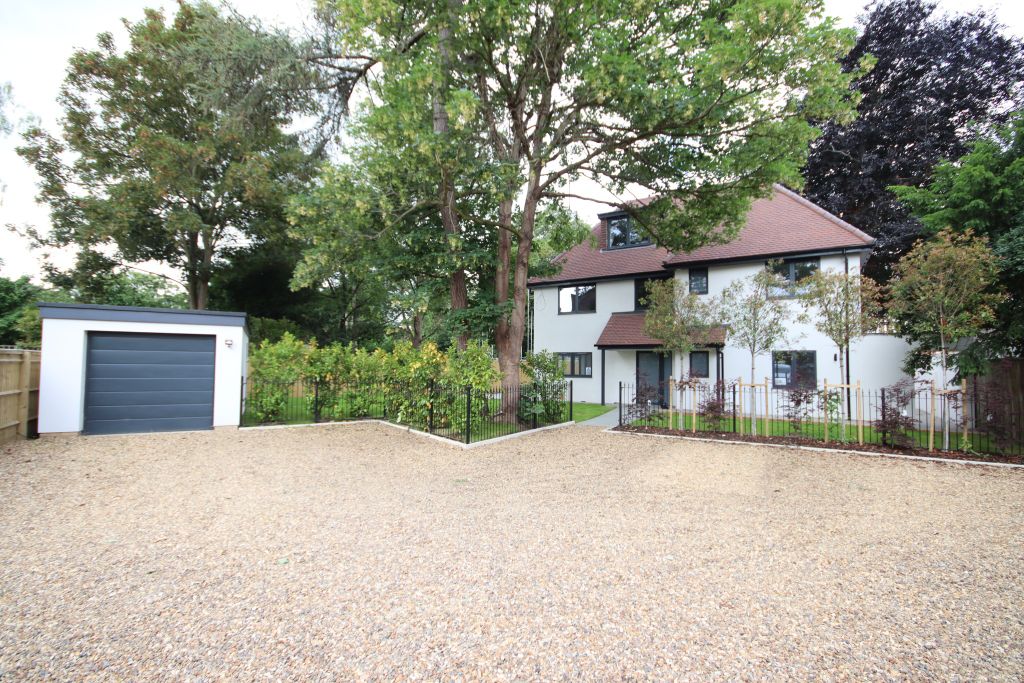 Property photo 1 of 24