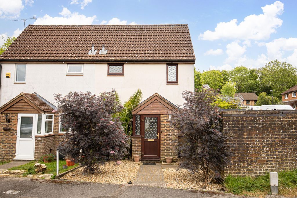 Property photo 1 of 17